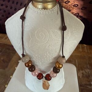 Elegant Brown and Gold Beaded Necklace